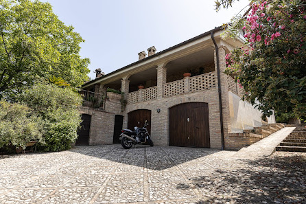 B&B Villa dei Desideri Strada Pila, 1, 66100 Chieti CH, Italia