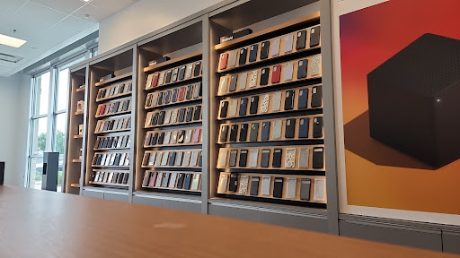 Cell Phone Store «Verizon», reviews and photos, 1489 W Pipeline Rd, Hurst, TX 76053, USA