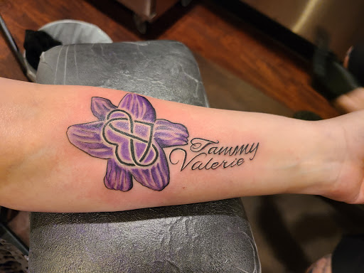 Tattoo Shop «Moselys Tattoo», reviews and photos, 18018 1st Avenue South, Burien, WA 98148, USA