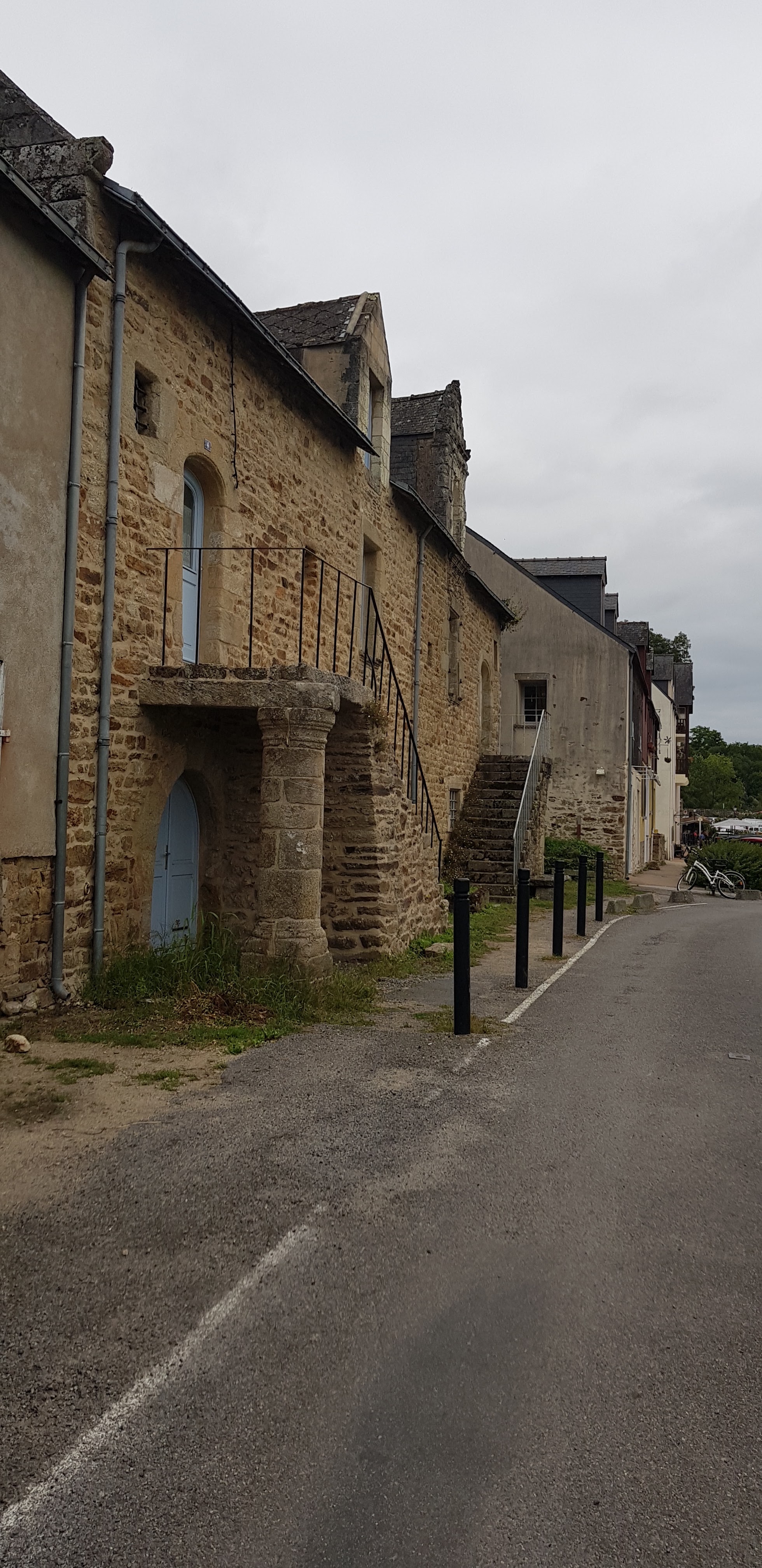 Photo n° 6 de l'avis de Tirlipinpon.u fait le 23/08/2018 à 21:39