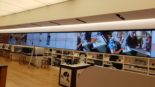 Computer Store «Microsoft Store», reviews and photos, 162 South Avenue, Bloomington, MN 55425, USA