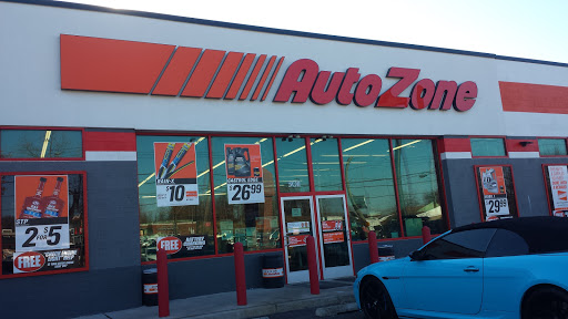 Auto Parts Store «AutoZone», reviews and photos, 3011 Veterans Rd W, Staten Island, NY 10309, USA