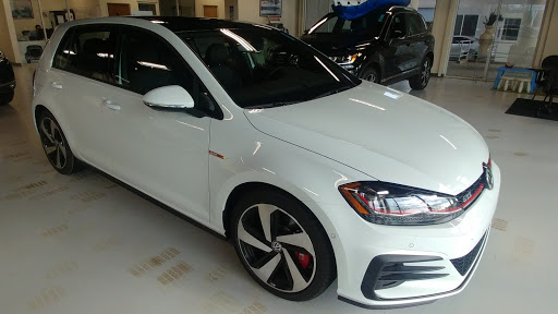 Car Dealer «Folsom Lake Volkswagen», reviews and photos, 12565 Auto Mall Cir, Folsom, CA 95630, USA