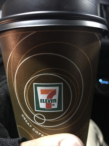 Convenience Store «7-Eleven», reviews and photos, 975 Rollins Rd, Burlingame, CA 94010, USA