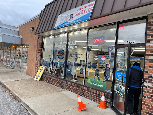 Locksmith «The Keyless Shop at Sears», reviews and photos, 6950 W 130th St, Middleburg Heights, OH 44130, USA