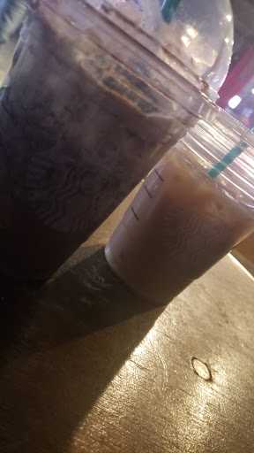 Coffee Shop «Starbucks», reviews and photos, 522 Shoppes Blvd, North Brunswick Township, NJ 08902, USA