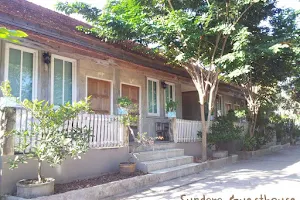 Sundara Guesthouse image