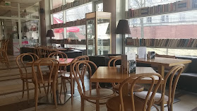 Restaurace a kavárna Scéna
