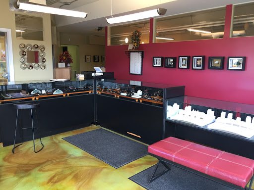 Jewelry Repair Service «Hansen Co Jewelry», reviews and photos, 3177 Highland Dr, Salt Lake City, UT 84106, USA