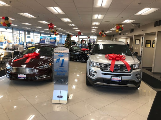 Ford Dealer «Arlington Heights Ford», reviews and photos, 801 W Dundee Rd, Arlington Heights, IL 60004, USA