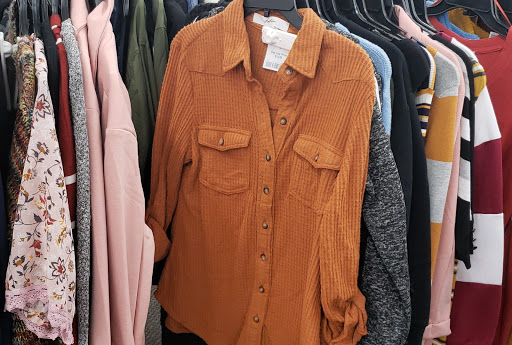 Clothing Store «Burlington Coat Factory», reviews and photos, 441 Western Ave, South Portland, ME 04106, USA