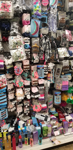 Dollar Store «Dollar Tree», reviews and photos, 250 SW 152nd St, Burien, WA 98166, USA