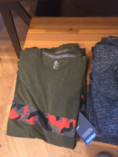 Clothing Store «Gap», reviews and photos, 7007 Friars Rd, San Diego, CA 92108, USA