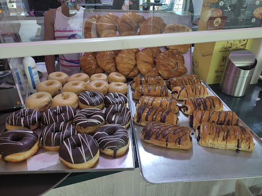 CAFETERÍA PASTELERÍA EL DESTINO en Mombuey, Zamora