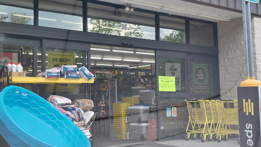 Discount Store «Dollar General», reviews and photos, 36 Winter Place Lane, Newland, NC 28657, USA