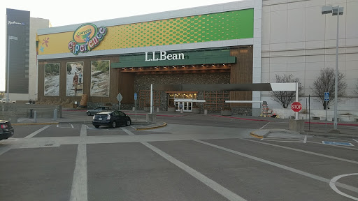 Clothing Store «L.L. Bean», reviews and photos, 100 South Avenue, Bloomington, MN 55425, USA