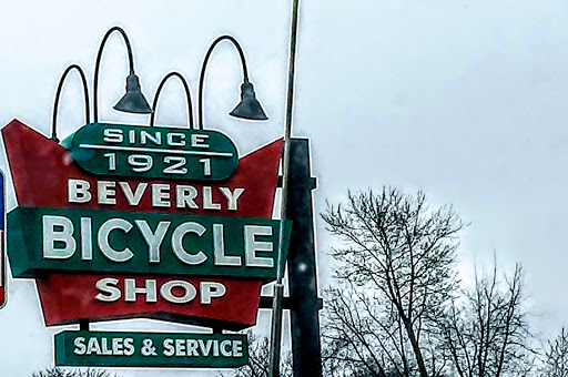 Bicycle Store «Beverly Bike & Ski», reviews and photos, 9121 S Western Ave, Chicago, IL 60643, USA