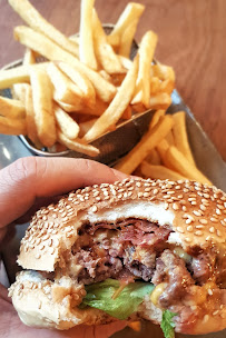Hamburger du Restaurant Le TUB à Paris - n°8
