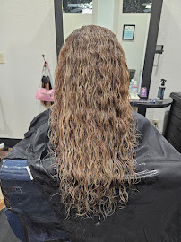 Fringe Hair Lounge - Photo 4 - Car repair in Hemet, CA, Hemet
