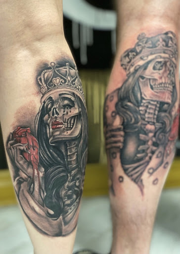 Explore bottom sleeve tattoo ideas, creative tattoo ideas in Oak Grove, available at Empire28 Tattoo Studios