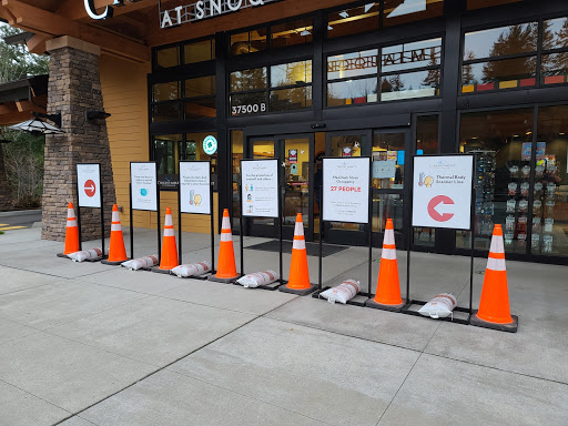 Liquor Store «Snoqualmie Tobacco & Liquor Company», reviews and photos, 37500 SE North Bend Way, Snoqualmie, WA 98065, USA