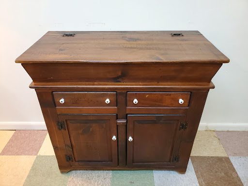 Furniture Store «Antiques To Present», reviews and photos, 1071 PA-100, Bechtelsville, PA 19505, USA