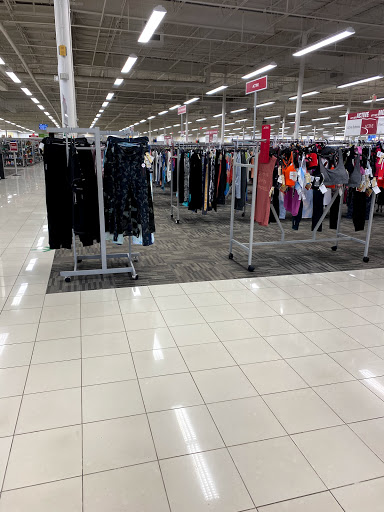 Clothing Store «Burlington Coat Factory», reviews and photos, 480 Boston Rd, Billerica, MA 01821, USA