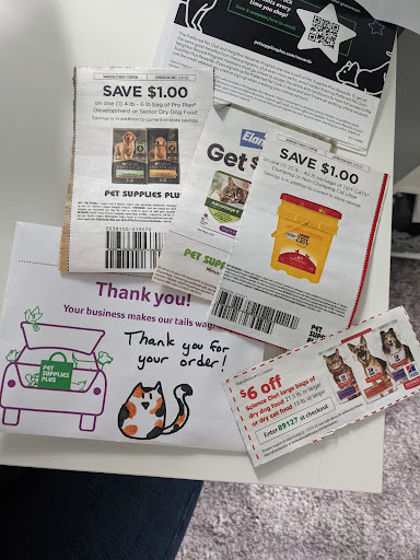 Pet Supply Store «Pet Supplies Plus», reviews and photos, 1170 Walton Blvd, Rochester Hills, MI 48307, USA