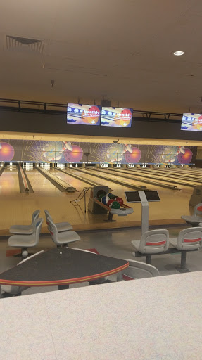 Bowling Alley «Royal Pin Leisure Center», reviews and photos, 1010 US-31, Greenwood, IN 46143, USA