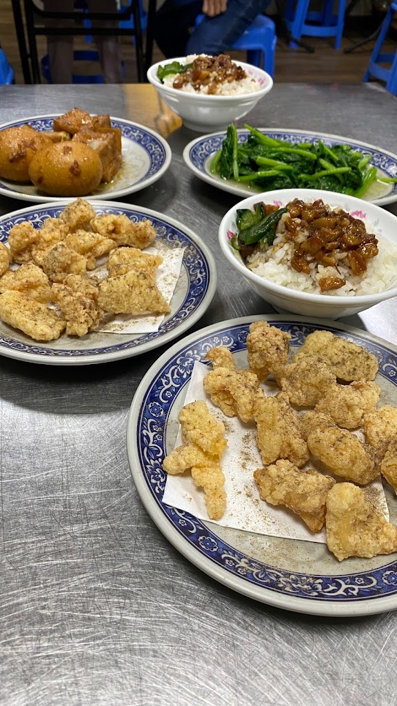 高雄第一家紅燒花枝羹 的照片