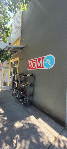 Shoe Store «RoM Shoes», reviews and photos, 7419 N Burlington Ave, Portland, OR 97203, USA