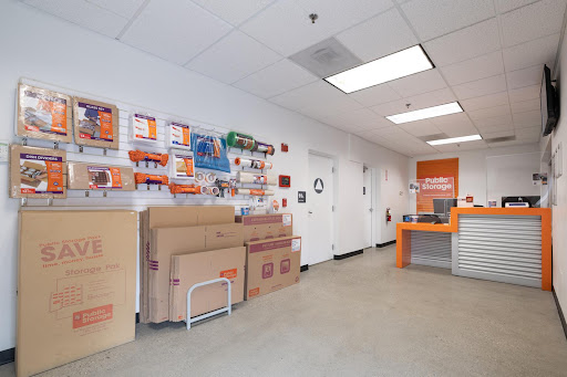 Self-Storage Facility «Public Storage», reviews and photos, 12331 Penn St, Whittier, CA 90602, USA