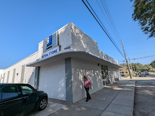 Goodwill, 300 E 3rd St, Sanford, FL 32771, Thrift Store