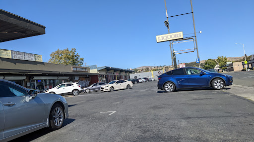 Liquor Store «Springstown Bottle Shop», reviews and photos, 2154 Springs Rd, Vallejo, CA 94591, USA