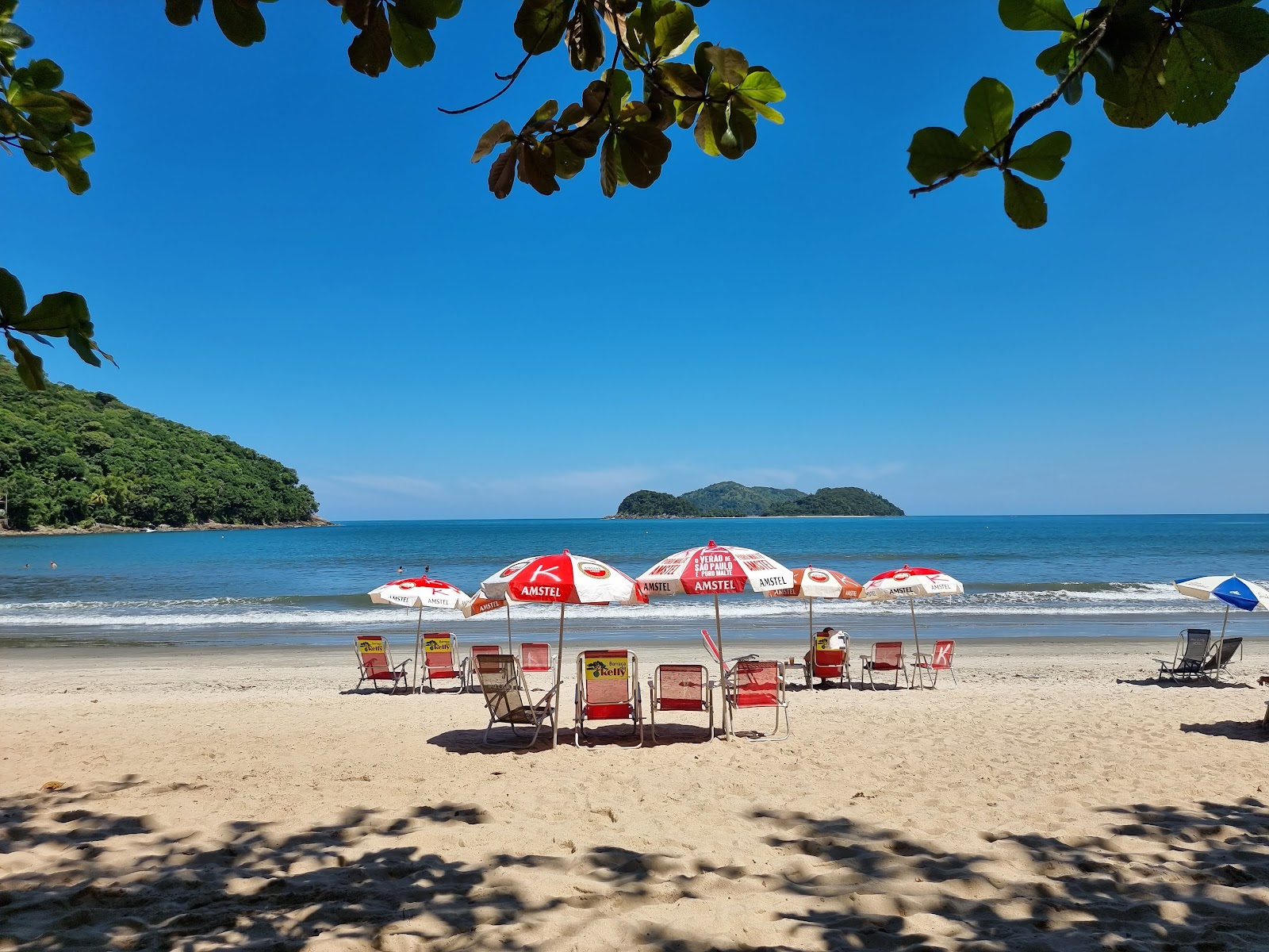 Photo de Plage de Barra Do Sahy zone des équipements