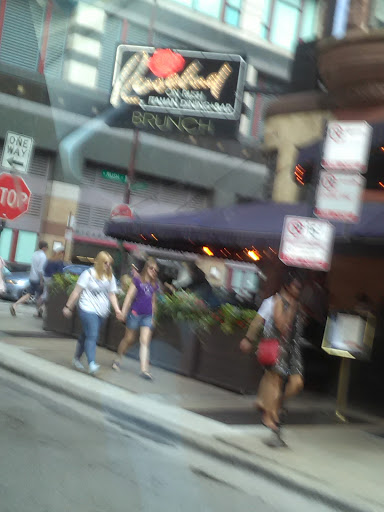 Department Store «Nordstrom Rack Chicago Avenue», reviews and photos, 101 E Chicago Ave, Chicago, IL 60611, USA