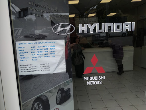 Hyundai Cannes - RIVIERA CAR CENTER