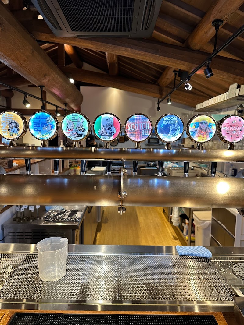 Two Rabbits Brewing BEER HOUSE（二兎醸造直営店）