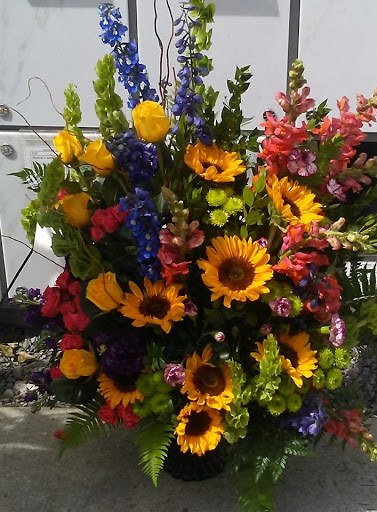 Florist «Kent Buds & Blooms», reviews and photos, 417 Ramsay Way, Kent, WA 98032, USA