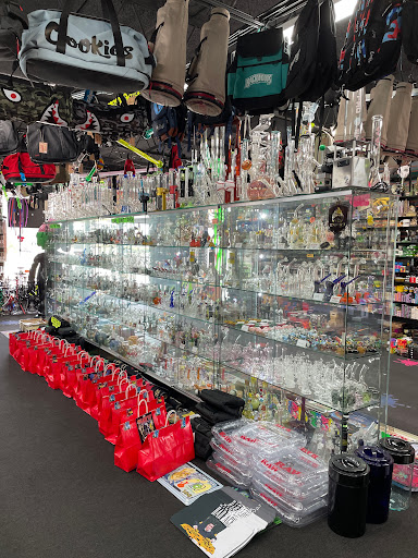Tobacco Shop «Blaze Smoke Shop», reviews and photos, 300 W Cocoa Beach Causeway, Cocoa Beach, FL 32931, USA