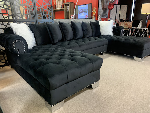 Furniture Store «CB Furniture», reviews and photos, 921 W Pioneer Pkwy, Grand Prairie, TX 75051, USA