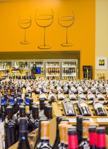 Wine Store «Woodland Hills Wine Company», reviews and photos, 22622 Ventura Blvd, Woodland Hills, CA 91364, USA