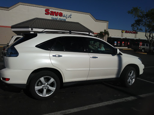 Grocery Store «Save-A-Lot», reviews and photos, 3725 Tamiami Trail E, Naples, FL 34112, USA