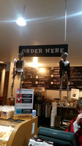 Coffee Shop «Dunn Brothers Coffee», reviews and photos, 11 Water St, Excelsior, MN 55331, USA