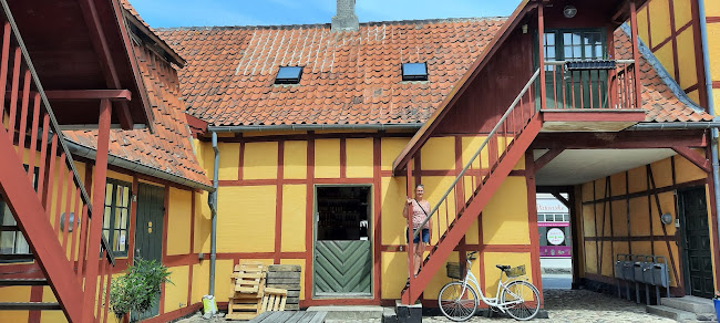 Den Gamle Købmandsgård ApS - Sønderborg