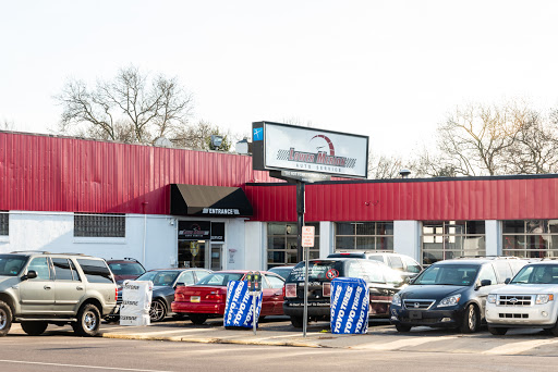 Auto Repair Shop «United Tire & Service of Lower Merion», reviews and photos, 208 Lancaster Ave, Ardmore, PA 19003, USA