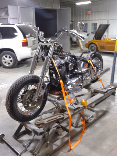 Auto Body Shop «Little Giant Body & Paint», reviews and photos, 428 Littell Ave, Dayton, OH 45419, USA