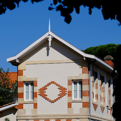 Bassin Rénovation Couvreur Peintre Arcachon à La Teste-de-Buch