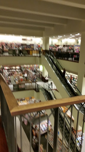 Book Store «Barnes & Noble», reviews and photos, 189 The Grove Dr, Los Angeles, CA 90036, USA