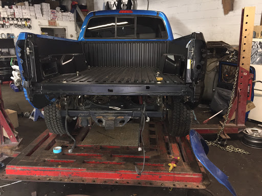 Auto Repair Shop «Luis Auto Repair & Body Shop», reviews and photos, 113 W Suffolk Ave, Central Islip, NY 11722, USA